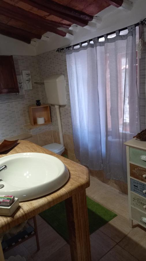 La Dimora Del 1700 Apartment ติโวลี ภายนอก รูปภาพ